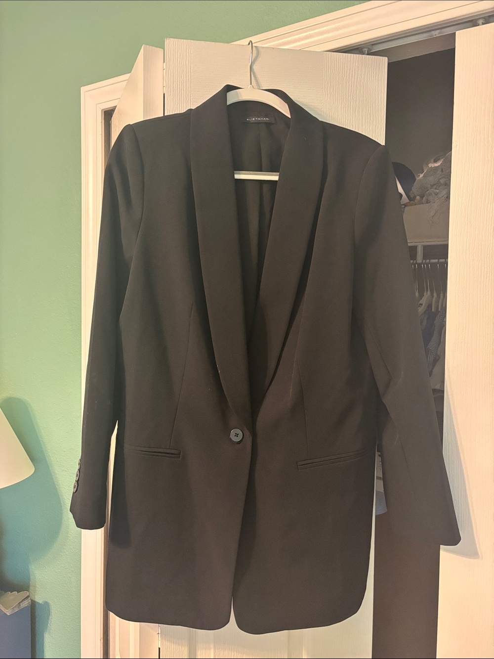 Elie Tahari Black Shawl Collar Single-Button Blazer